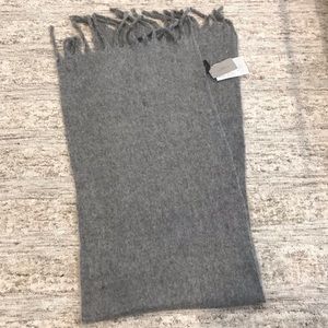 Grey Zara Blanket Scarf (NWT)